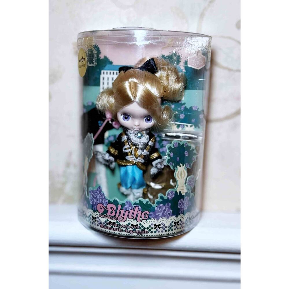 Petite Blythe Romantic Arpeggio 4" Mini Fashion Doll Takara Toys R Us Vtg 2007 - Picture 4 of 14